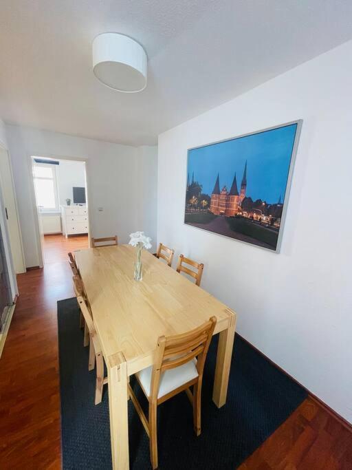 Zentrale Altstadtkoje Fuer Bis Zu 6 Personen Нойштадт Екстер'єр фото